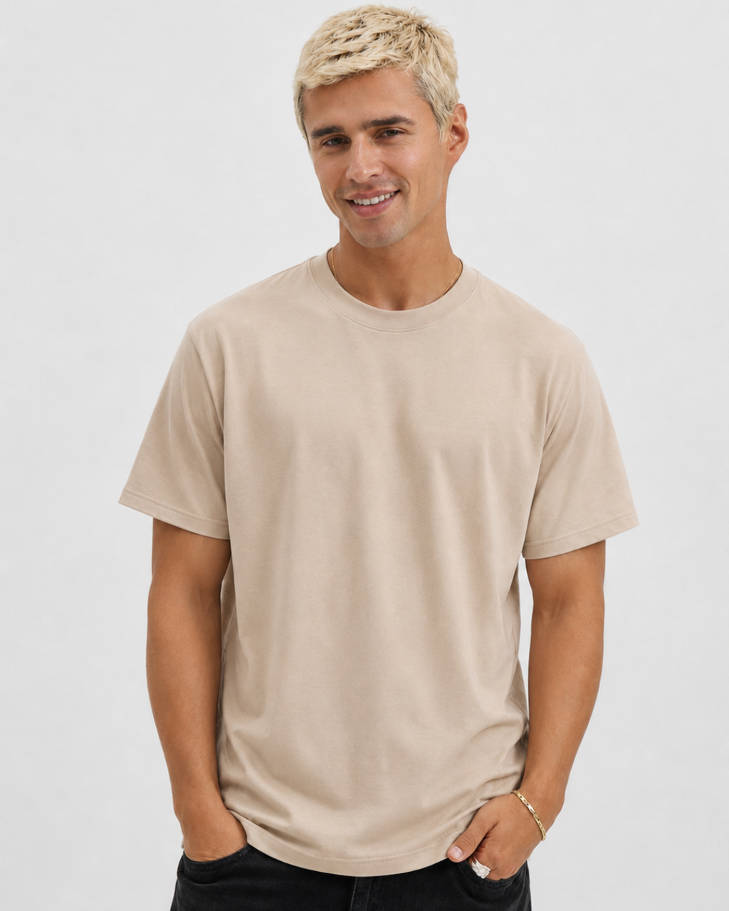 BASIC T-SHIRT IN BEIGE