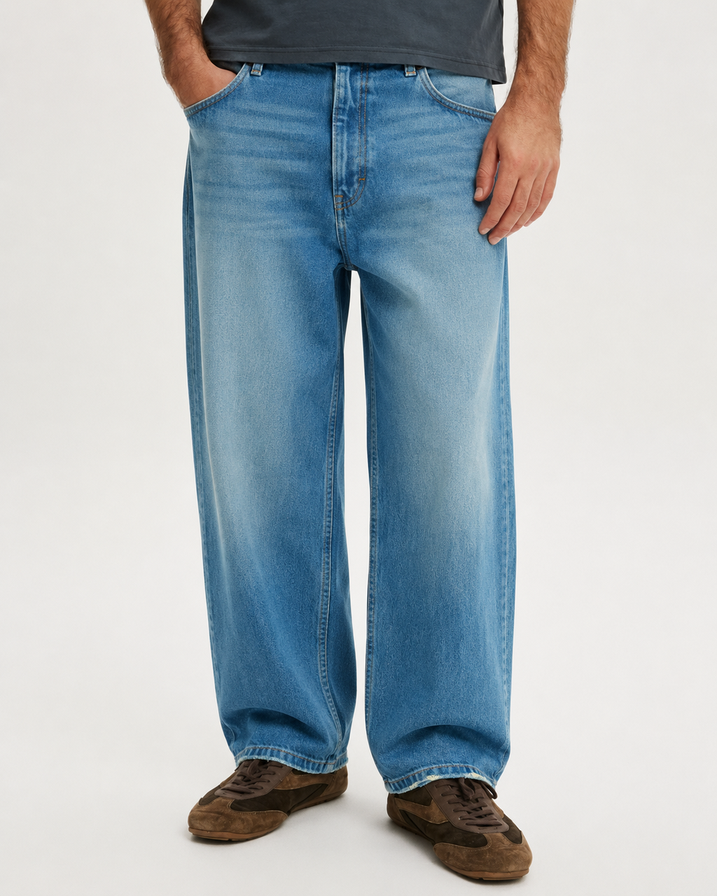 CHALK DENIM IN BLUE